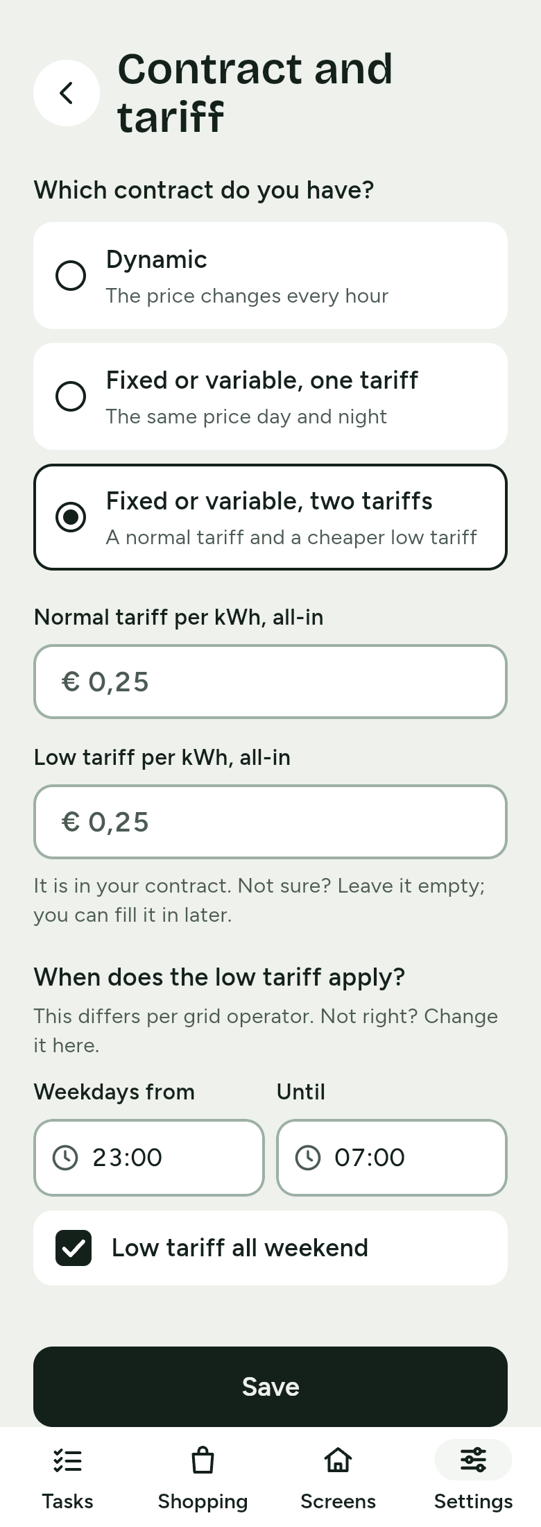 Contract and tariff on the phone: Fixed or variable, two tariffs is chosen. Below it the fields for the normal and the low tariff, When does the low tariff apply? with weekdays from 23:00 until 07:00, and Low tariff all weekend ticked.